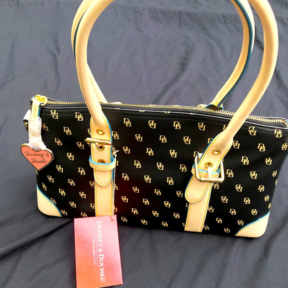 Dooney & Bourke